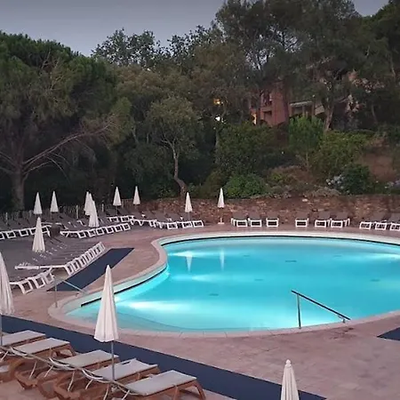 Charmant Village Restanques De Saint Tropez Apartment